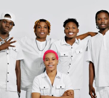 Turma Ciparry - Pensou Pouco (Afro Boogie)